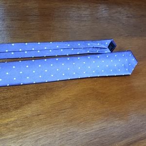 Men's purple polka dot necktie